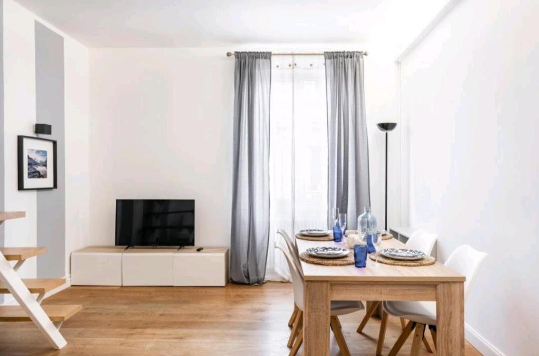 Whale Song Apartment - With Private Parking La Spezia Buitenkant foto