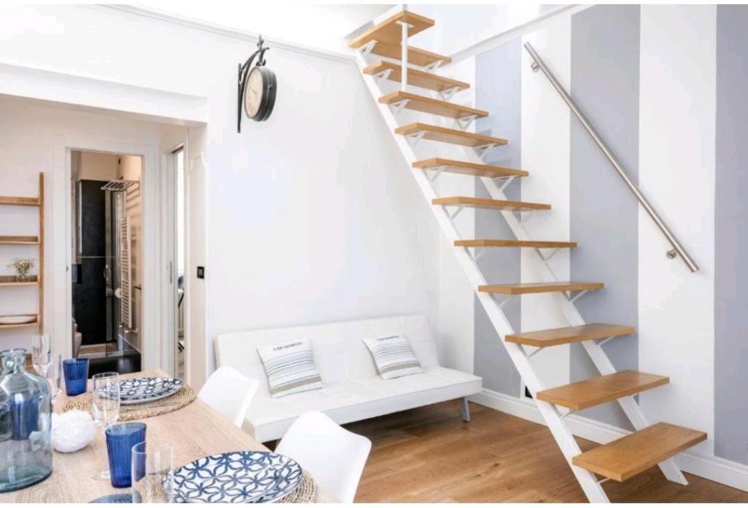 Whale Song Apartment - With Private Parking La Spezia Buitenkant foto