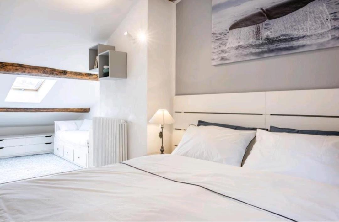 Whale Song Apartment - With Private Parking La Spezia Buitenkant foto